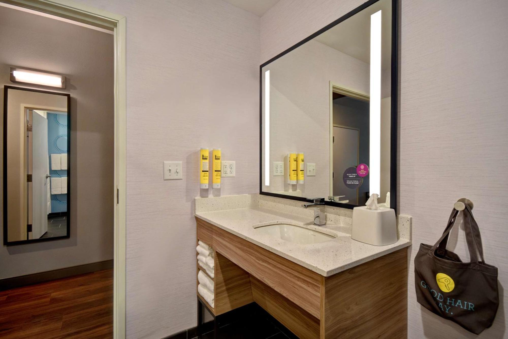 Tru By Hilton Auburn, In Hotel Buitenkant foto